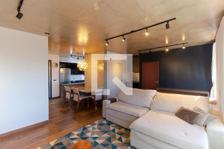 Apartamento à venda com 70m², 1 quarto e 1 vagaSalas