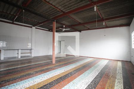 Casa à venda com 316m², 3 quartos e 4 vagasÁrea Externa