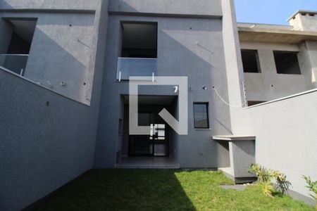 Casa à venda com 125m², 3 quartos e 2 vagasPátio Fundos
