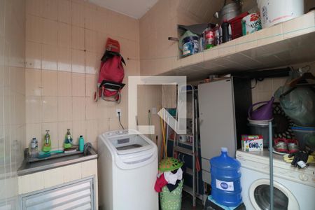 Casa à venda com 219m², 4 quartos e 3 vagasÁrea de Serviço