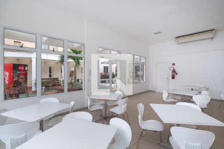 Apartamento à venda com 65m², 2 quartos e 1 vagaÁrea comum - salão de festas