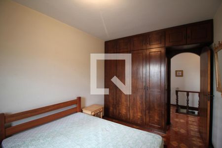 Casa à venda com 342m², 5 quartos e 4 vagasQuarto 2 - Suíte