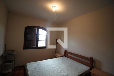 Casa à venda com 342m², 5 quartos e 4 vagasQuarto 2 - Suíte