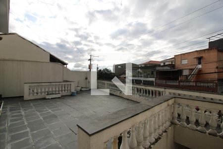 Casa à venda com 342m², 5 quartos e 4 vagasVaranda