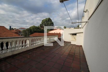Casa à venda com 342m², 5 quartos e 4 vagasVaranda