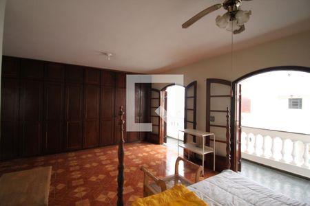 Casa à venda com 342m², 5 quartos e 4 vagasQuarto 1