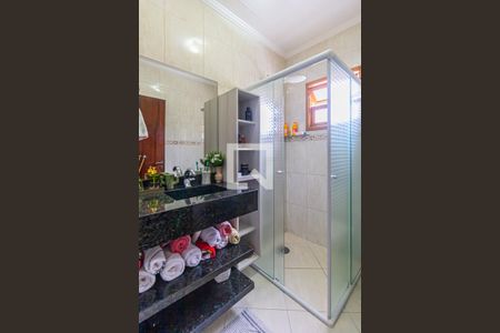 Casa à venda com 300m², 3 quartos e 2 vagas Casa à venda com 300m², 3 quartos e 2 vagasBanheiro