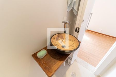 Lavabo de apartamento para alugar com 2 quartos, 80m² em Vila Moraes, São Paulo