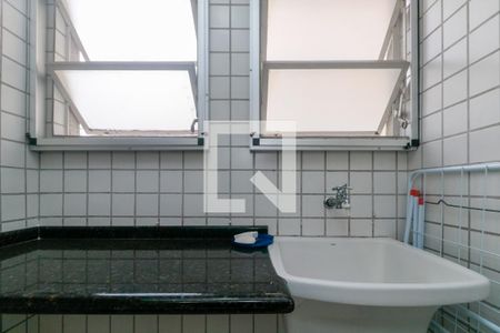 Apartamento à venda com 57m², 1 quarto e sem vaga Apartamento à venda com 57m², 1 quarto e sem vagaÁrea de Serviço