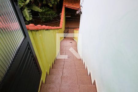 Casa à venda com 318m², 6 quartos e 4 vagas Casa à venda com 318m², 6 quartos e 4 vagasAcesso ao Quintal e Churrasqueira