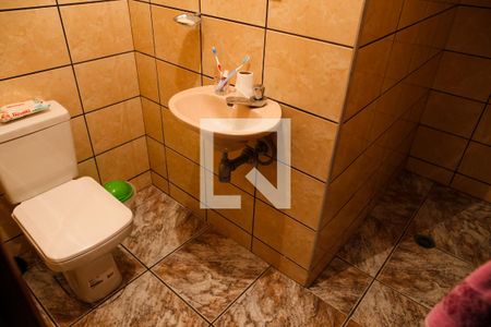 Casa à venda com 318m², 6 quartos e 4 vagas Casa à venda com 318m², 6 quartos e 4 vagasBanheiro da Suite 2