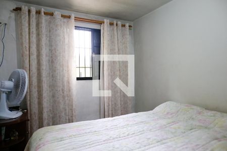 Casa à venda com 318m², 6 quartos e 4 vagas Casa à venda com 318m², 6 quartos e 4 vagasQuarto 5