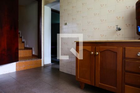 Casa à venda com 318m², 6 quartos e 4 vagas Casa à venda com 318m², 6 quartos e 4 vagasCozinha 2