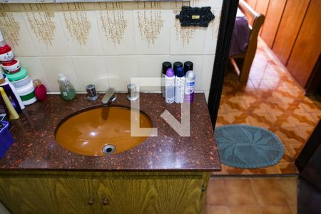 Casa à venda com 318m², 6 quartos e 4 vagas Casa à venda com 318m², 6 quartos e 4 vagasBanheir da Suite 1