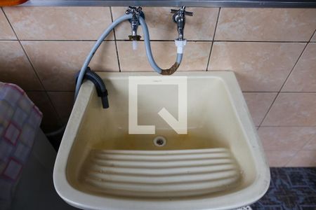 Casa à venda com 318m², 6 quartos e 4 vagas Casa à venda com 318m², 6 quartos e 4 vagasLavanderia