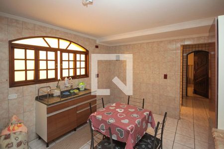 Casa à venda com 300m², 5 quartos e 2 vagas Casa à venda com 300m², 5 quartos e 2 vagasCozinha