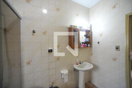 Casa à venda com 200m², 3 quartos e 2 vagasBanheiro 1