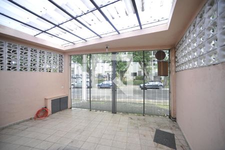 Casa à venda com 200m², 3 quartos e 2 vagasGaragem