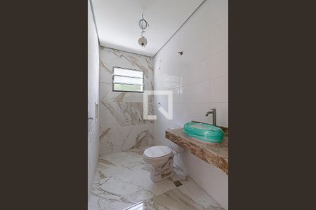 Casa à venda com 232m², 3 quartos e 3 vagas Casa à venda com 232m², 3 quartos e 3 vagasSuíte