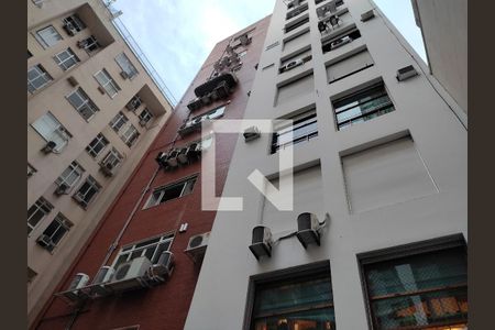 Apartamento à venda com 200m², 4 quartos e 2 vagasFachada interna 