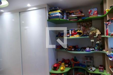 Apartamento à venda com 200m², 4 quartos e 2 vagasSuíte 2