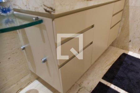 Apartamento à venda com 200m², 4 quartos e 2 vagasSuíte 3 banheiro 