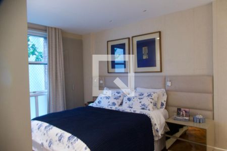 Apartamento à venda com 200m², 4 quartos e 2 vagasSuíte 3