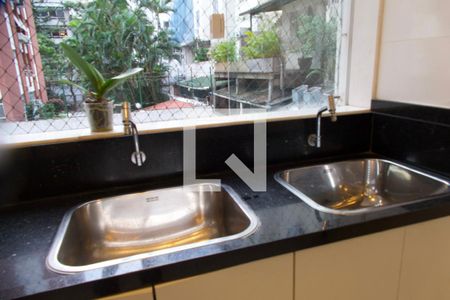 Apartamento à venda com 200m², 4 quartos e 2 vagasCozinha americana 