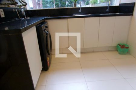 Apartamento à venda com 200m², 4 quartos e 2 vagasCozinha americana 