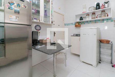 Apartamento à venda com 130m², 3 quartos e 1 vaga Apartamento à venda com 130m², 3 quartos e 1 vagaCozinha