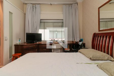 Apartamento à venda com 130m², 3 quartos e 1 vaga Apartamento à venda com 130m², 3 quartos e 1 vagaSuíte