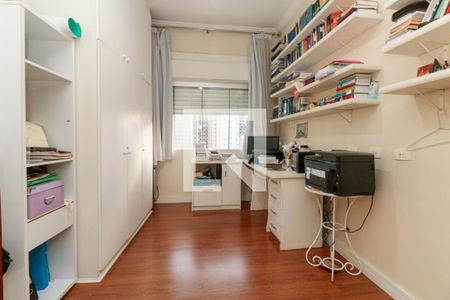 Apartamento à venda com 130m², 3 quartos e 1 vaga Apartamento à venda com 130m², 3 quartos e 1 vagaQuarto 2