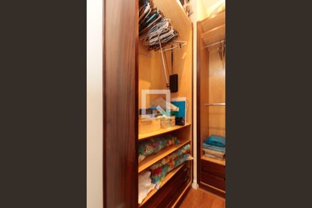 Apartamento à venda com 130m², 3 quartos e 1 vaga Apartamento à venda com 130m², 3 quartos e 1 vagaSuíte