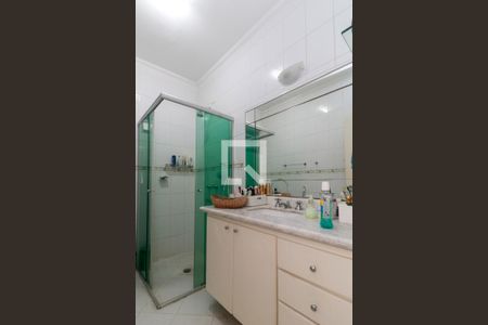 Apartamento à venda com 130m², 3 quartos e 1 vaga Apartamento à venda com 130m², 3 quartos e 1 vagaBanheiro