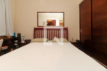 Apartamento à venda com 130m², 3 quartos e 1 vaga Apartamento à venda com 130m², 3 quartos e 1 vagaSuíte