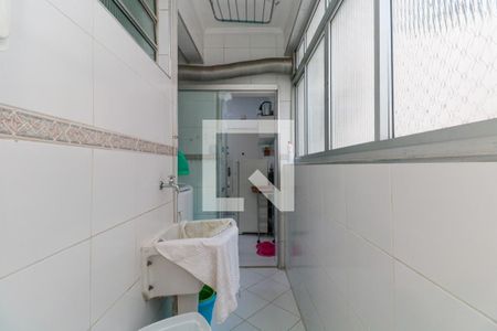 Apartamento à venda com 130m², 3 quartos e 1 vaga Apartamento à venda com 130m², 3 quartos e 1 vagaÁrea de serviço
