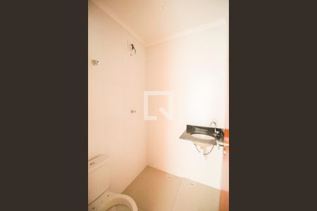 Apartamento à venda com 42m², 2 quartos e sem vaga Apartamento à venda com 42m², 2 quartos e sem vagaBanheiro