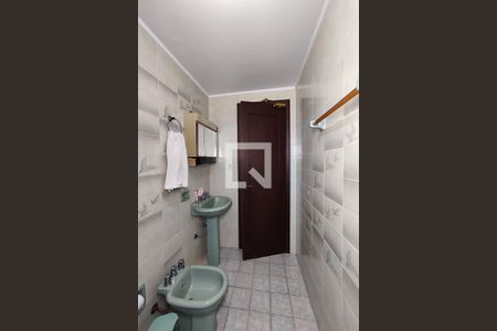 Casa à venda com 350m², 4 quartos e 2 vagasBanheiro 3