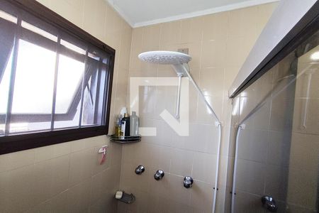Casa à venda com 350m², 4 quartos e 2 vagasBanheiro 4