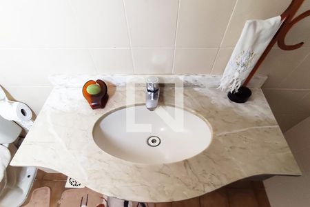 Casa à venda com 350m², 4 quartos e 2 vagasLavabo