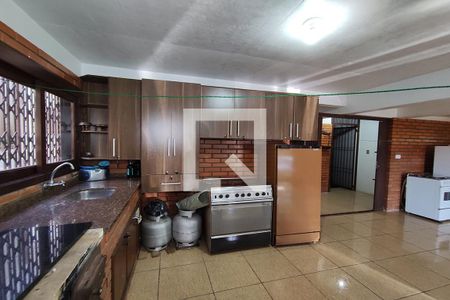 Casa à venda com 350m², 4 quartos e 2 vagasGaragem com churrasqueira