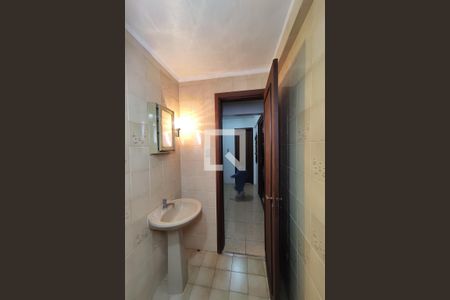 Casa à venda com 350m², 4 quartos e 2 vagasBanheiro 2