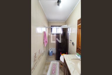 Casa à venda com 350m², 4 quartos e 2 vagasBanheiro 4