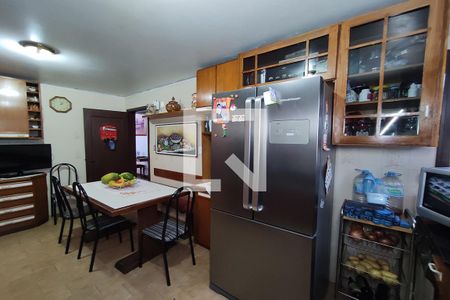 Casa à venda com 350m², 4 quartos e 2 vagasCozinha