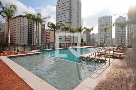 Studio à venda com 40m², 1 quarto e sem vagaPiscina