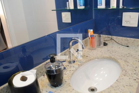 Apartamento à venda com 114m², 3 quartos e 2 vagas Apartamento à venda com 114m², 3 quartos e 2 vagasBanheiro da Suíte 2