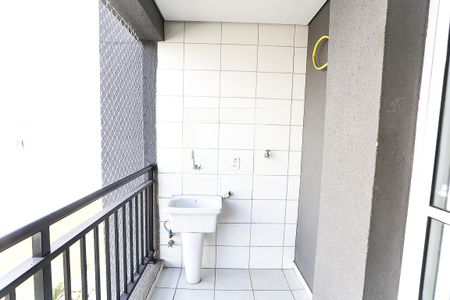 Varanda / Área de serviço de kitnet/studio para alugar com 1 quarto, 32m² em Parque Reboucas, São Paulo