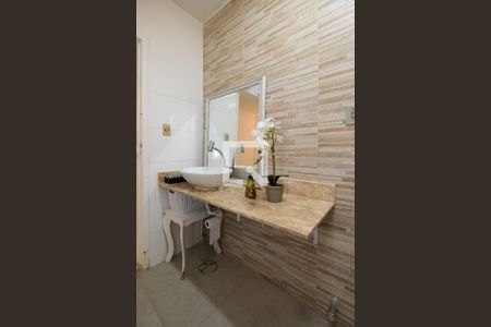 Apartamento à venda com 95m², 3 quartos e sem vaga Apartamento à venda com 95m², 3 quartos e sem vagaBanheiro 1