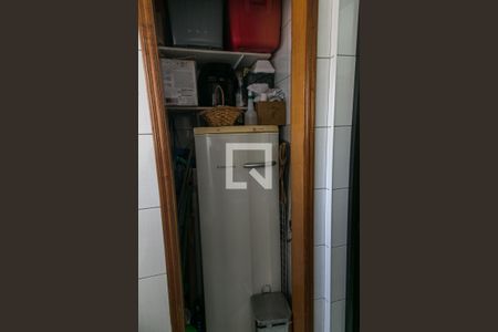 Apartamento à venda com 68m², 3 quartos e 2 vagas Apartamento à venda com 68m², 3 quartos e 2 vagasÁrea de Serviço