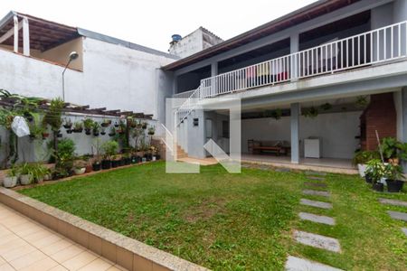 Casa à venda com 180m², 3 quartos e 4 vagasQuintal